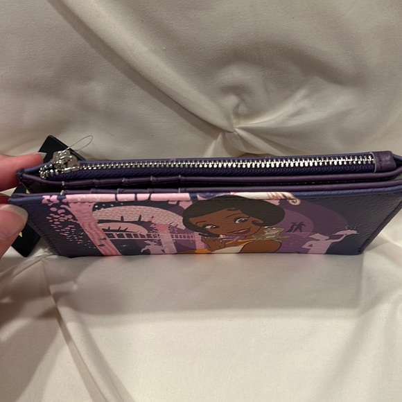 Buckle Down X Disney Tiana Bi-fold Purple Wallet NWT Tiana’s Place Princess Frog - Picture 4 of 8